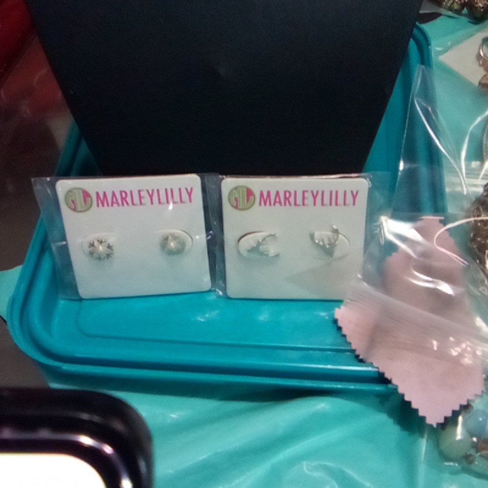 MarleyLilly  earrings set of 2